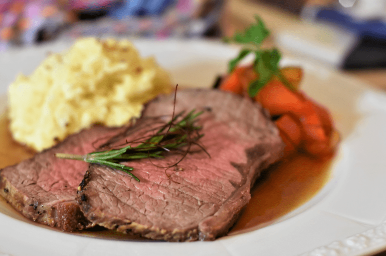 Corporate Event Catering Service Portland - BBQ Catering Oregon Beef